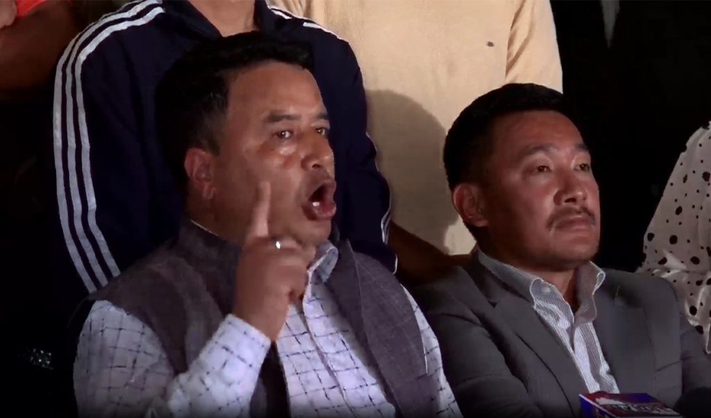 महेश बस्नेतको चेतावनी : केपी ओलीलाई छोए देशभरि आगो बल्छ