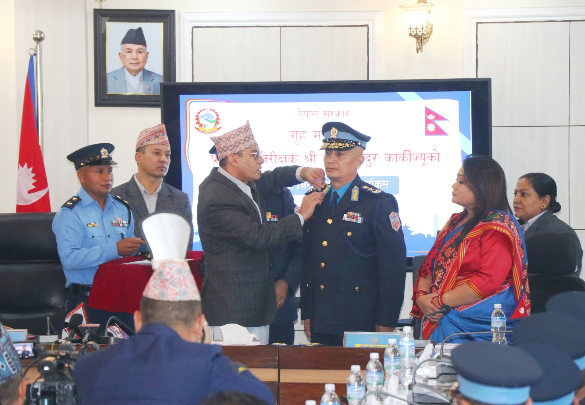 नवनियुक्त आईजीपी कार्कीले लगाए दर्ज्यानी चिह्न